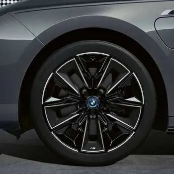 BMW M aerodynamic 909M G70 mix set 
