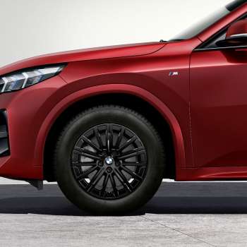 BMW V-spoke 833, Jet Black solid, Serija X1 U11, X2 U10 