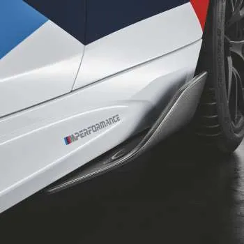 M2 F87 side skirt extension 