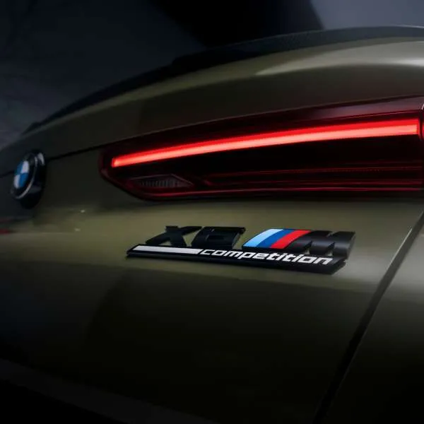 X6M Competition label 