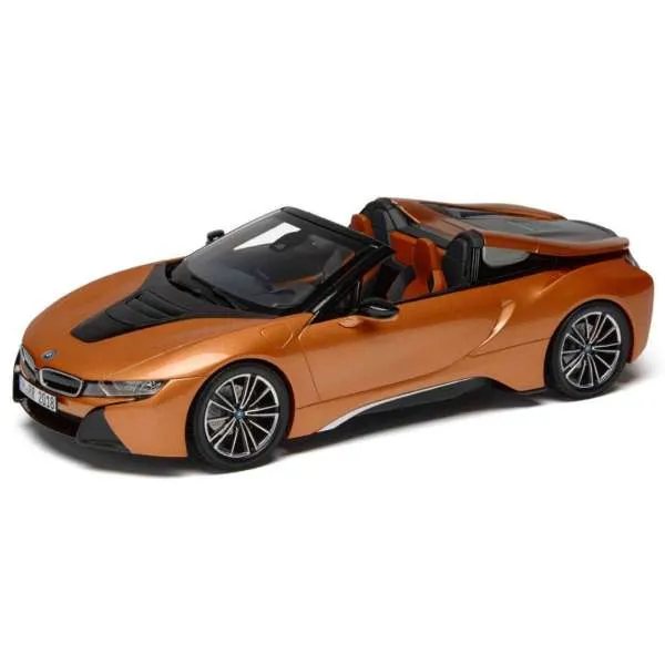 BMW Miniatur i8 Roadster, 1:18 (Kupfer) 
