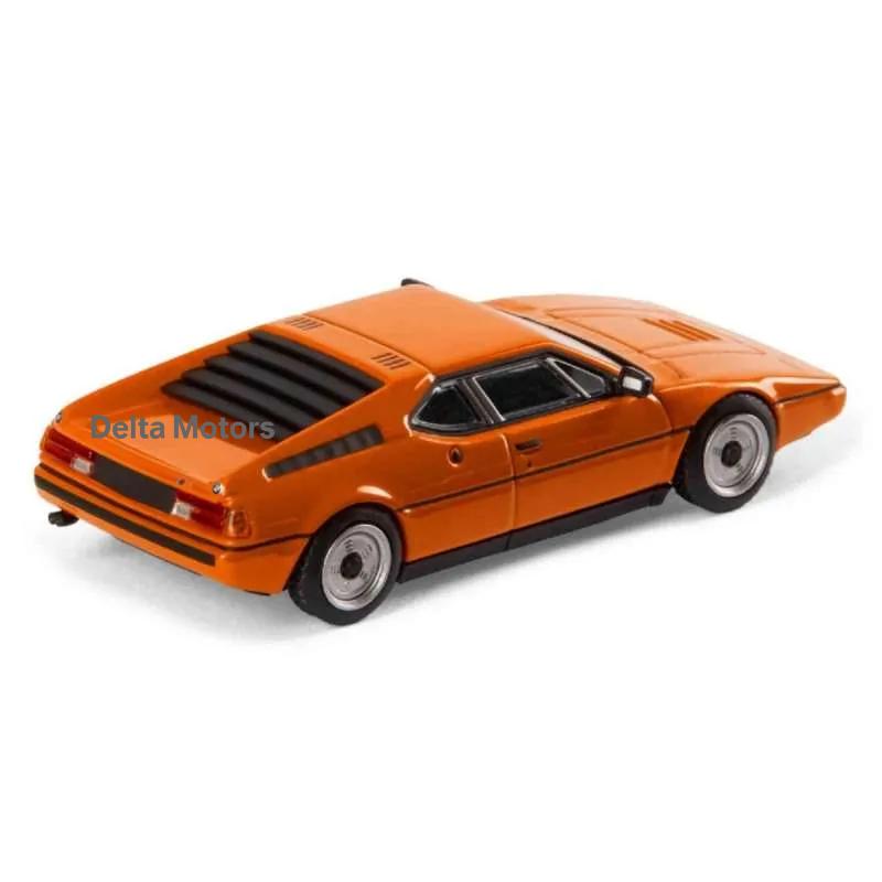 BMW M1, 1:64 (narandžasti) 