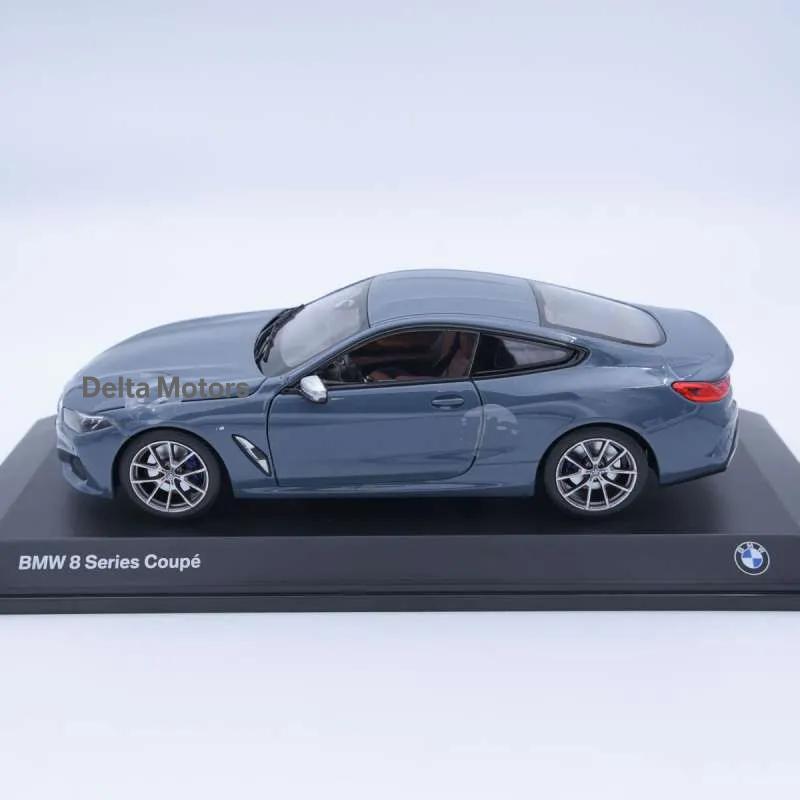 BMW minijatura serija 8 coupe 