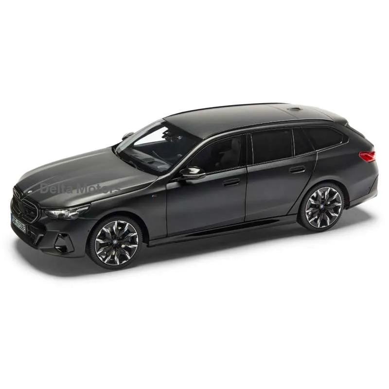 BMW i5 M60 Touring 1:18 